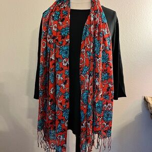 Liz Claiborne scarf 100% rayon brand new in bag. Took out of bag to take a pic